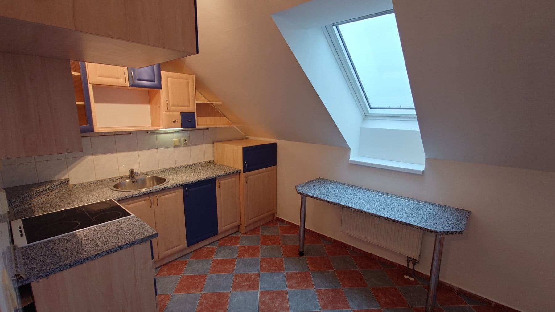 Prenájom bytu 3-izbový 61 m², Rybářská, Nymburk, Středočeský kraj Prenájom bytu 3-izbový 61 m², Rybářská, Nymburk, Středočeský kraj