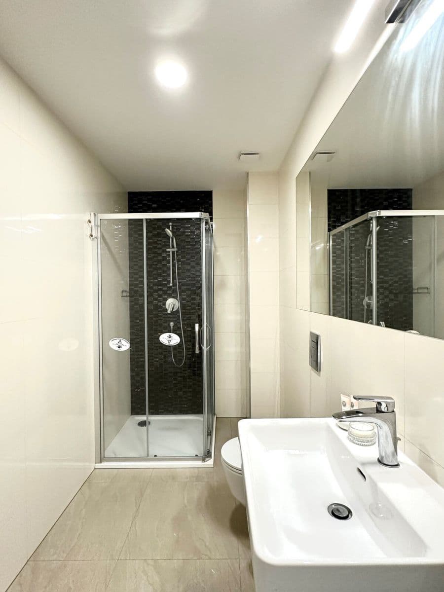 Prenájom bytu 30 m², Washingtonova, Praha, Praha Prenájom bytu 30 m², Washingtonova, Praha, Praha