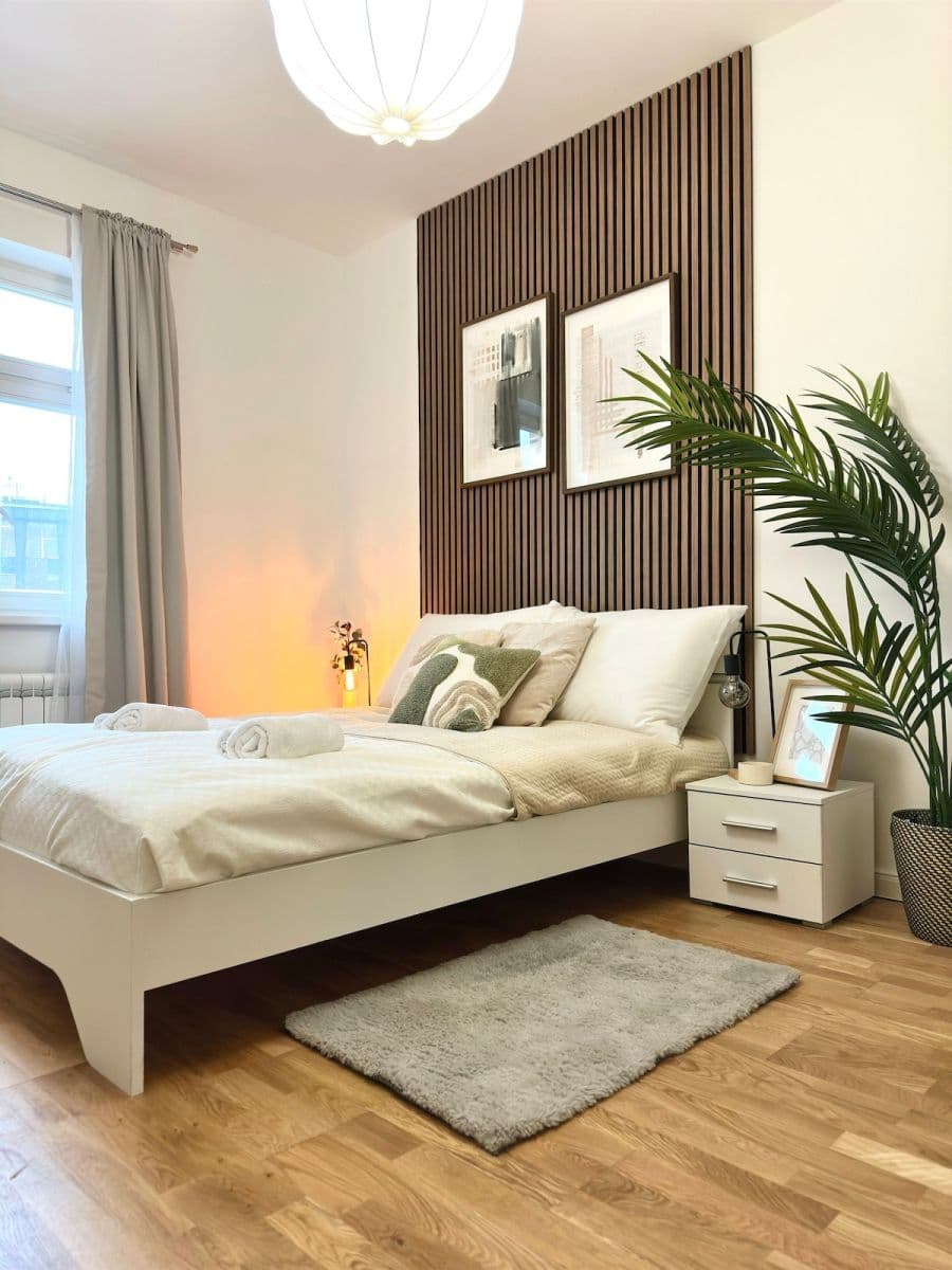 Prenájom bytu 30 m², Washingtonova, Praha, Praha Prenájom bytu 30 m², Washingtonova, Praha, Praha