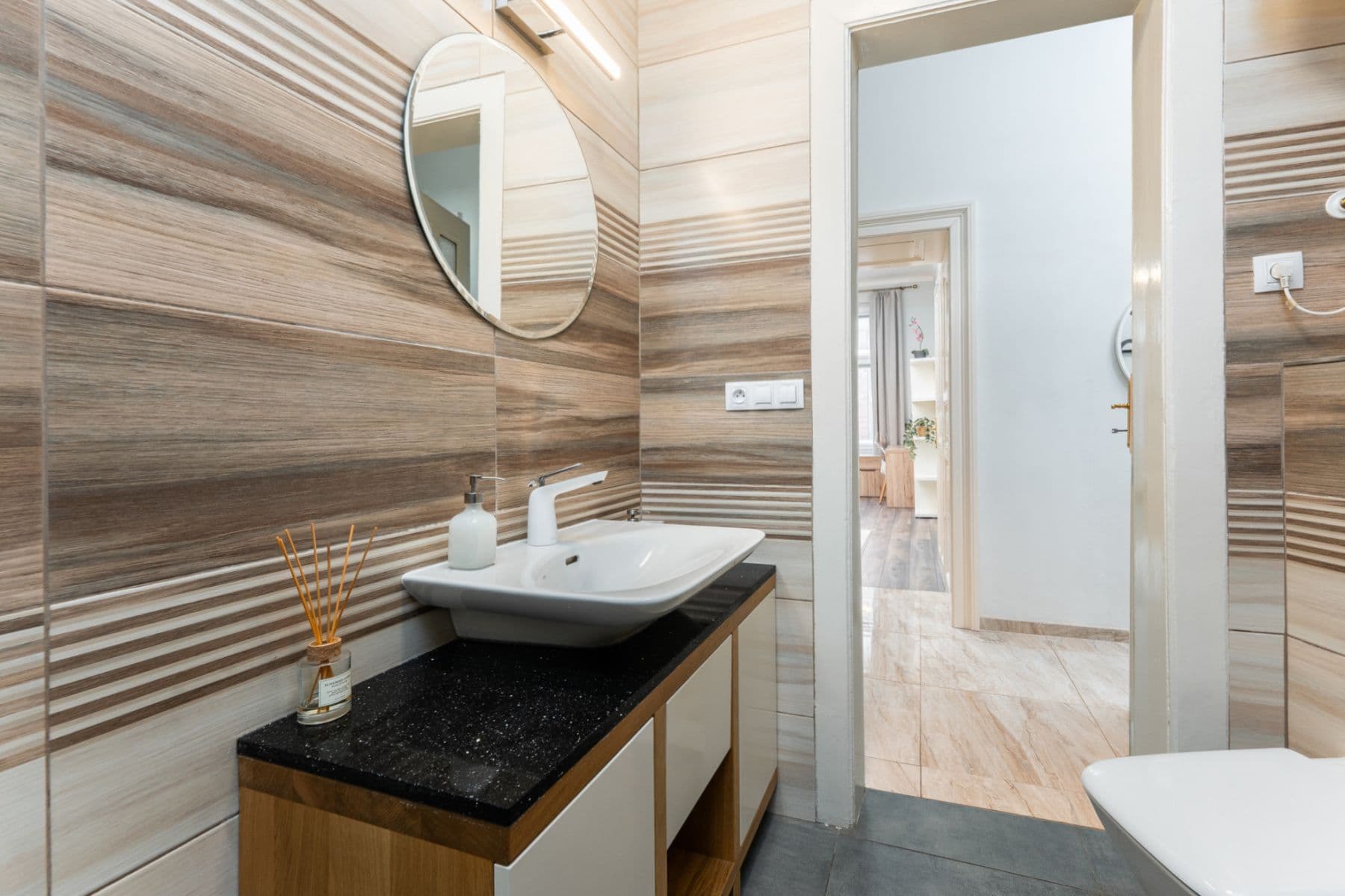Prenájom bytu 65 m², Řeznická, Praha, Praha Prenájom bytu 65 m², Řeznická, Praha, Praha