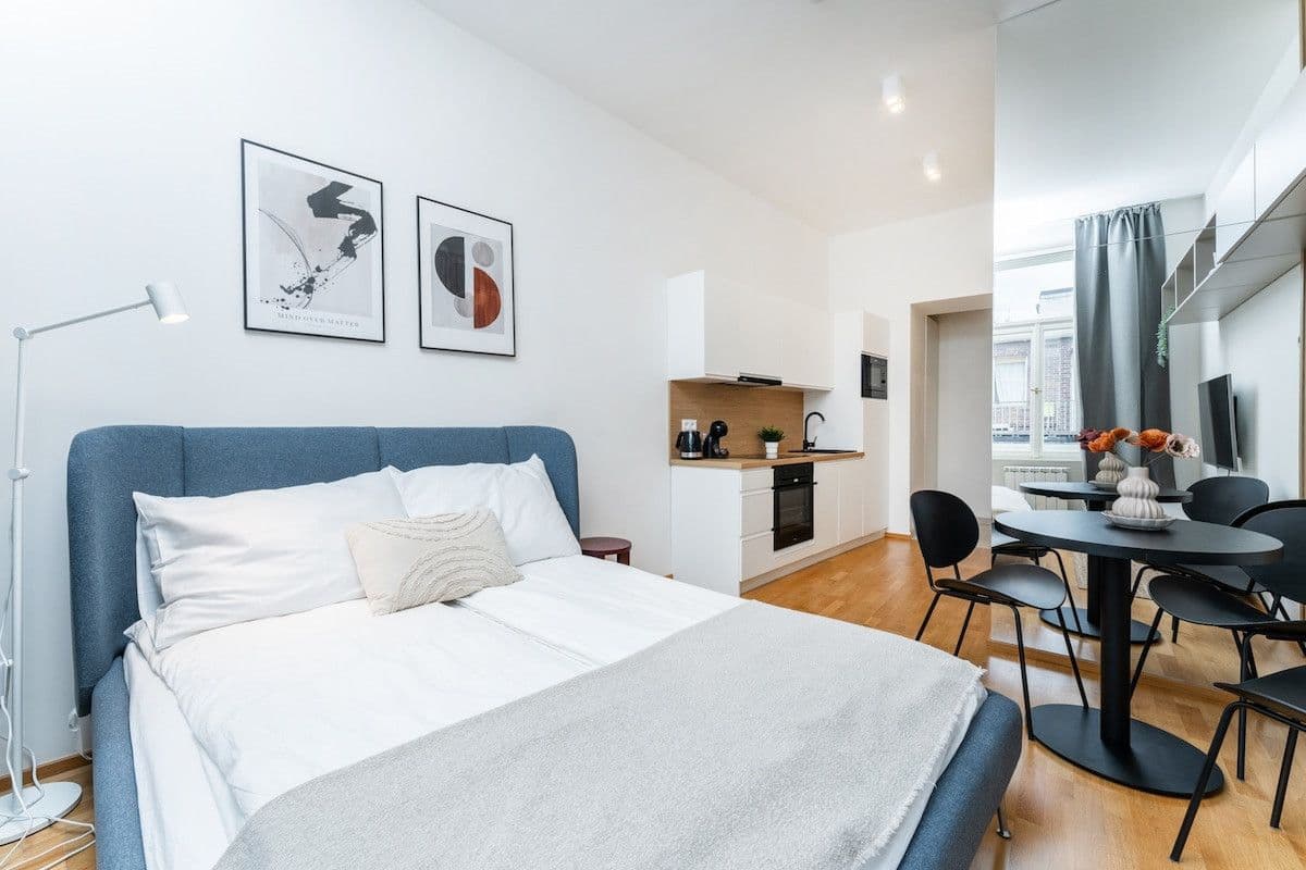 Prenájom bytu 30 m², Příčná, Praha, Praha Prenájom bytu 30 m², Příčná, Praha, Praha