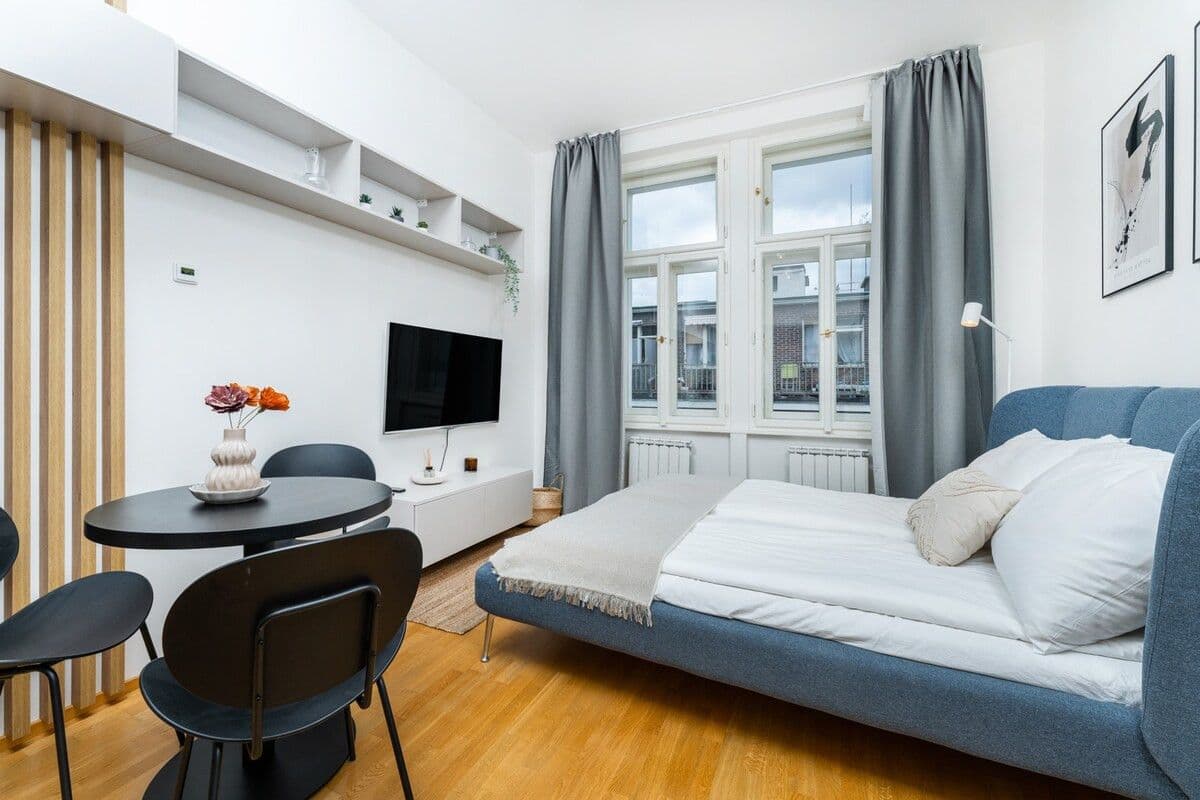 Prenájom bytu 30 m², Příčná, Praha, Praha Prenájom bytu 30 m², Příčná, Praha, Praha