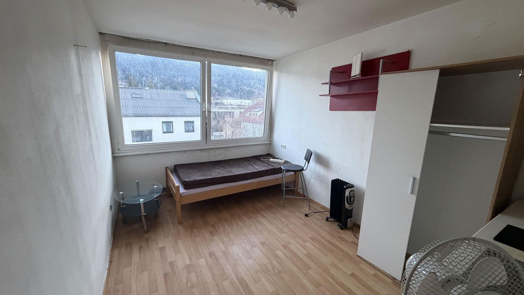 Prenájom bytu 1-izbový 17 m², Mitterweg 87, Innsbruck, Tirolsko Prenájom bytu 1-izbový 17 m², Mitterweg 87, Innsbruck, Tirolsko