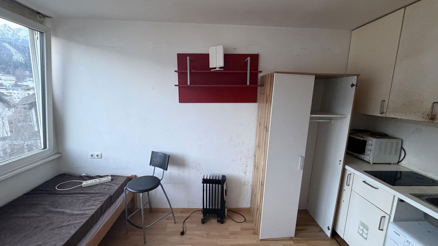 Prenájom bytu 1-izbový 17 m², Mitterweg 87, Innsbruck, Tirolsko Prenájom bytu 1-izbový 17 m², Mitterweg 87, Innsbruck, Tirolsko