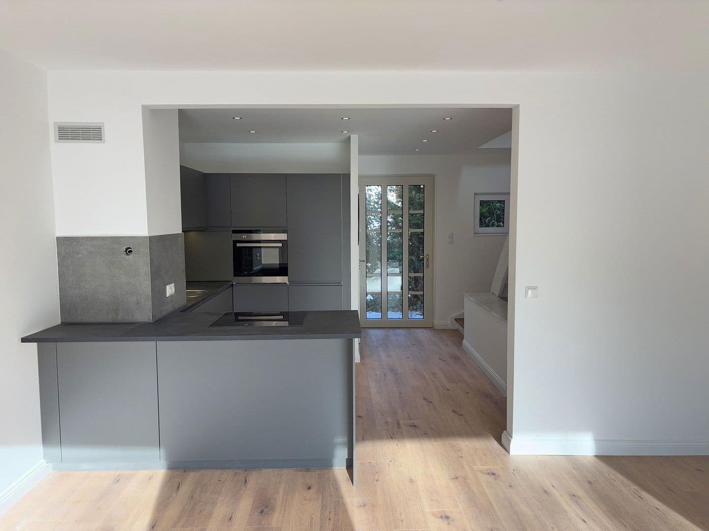 Predaj domu 105 m², pozemek 139 m², Hamburg, Hamburg Predaj domu 105 m², pozemek 139 m², Hamburg, Hamburg