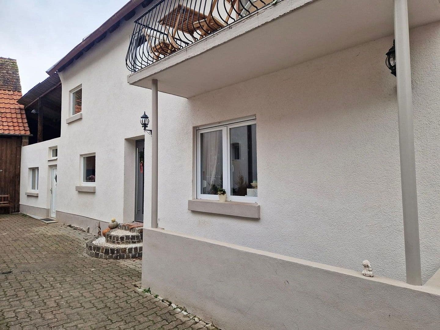 Predaj domu 176 m², pozemek 740 m², Kirchgasse, 4, Freisbach, Porýnie-Falcko Predaj domu 176 m², pozemek 740 m², Kirchgasse, 4, Freisbach, Porýnie-Falcko