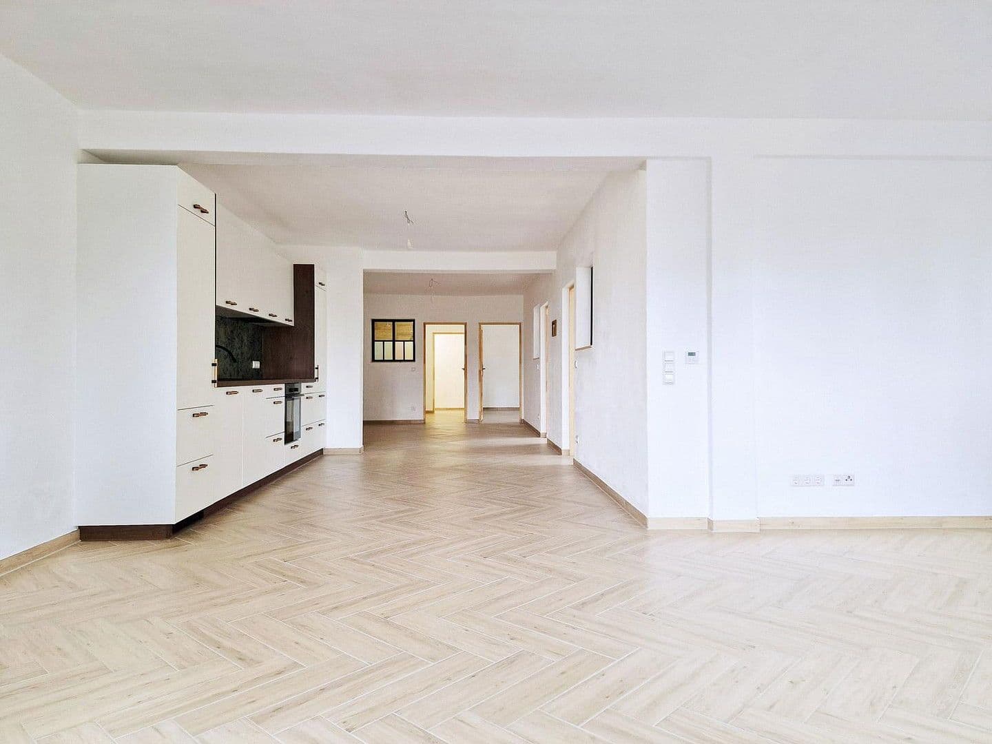 Prenájom kancelárie 128 m², Am Küsterberg 6A, Wolfsburg Ehmen, Dolné Sasko Prenájom kancelárie 128 m², Am Küsterberg 6A, Wolfsburg Ehmen, Dolné Sasko