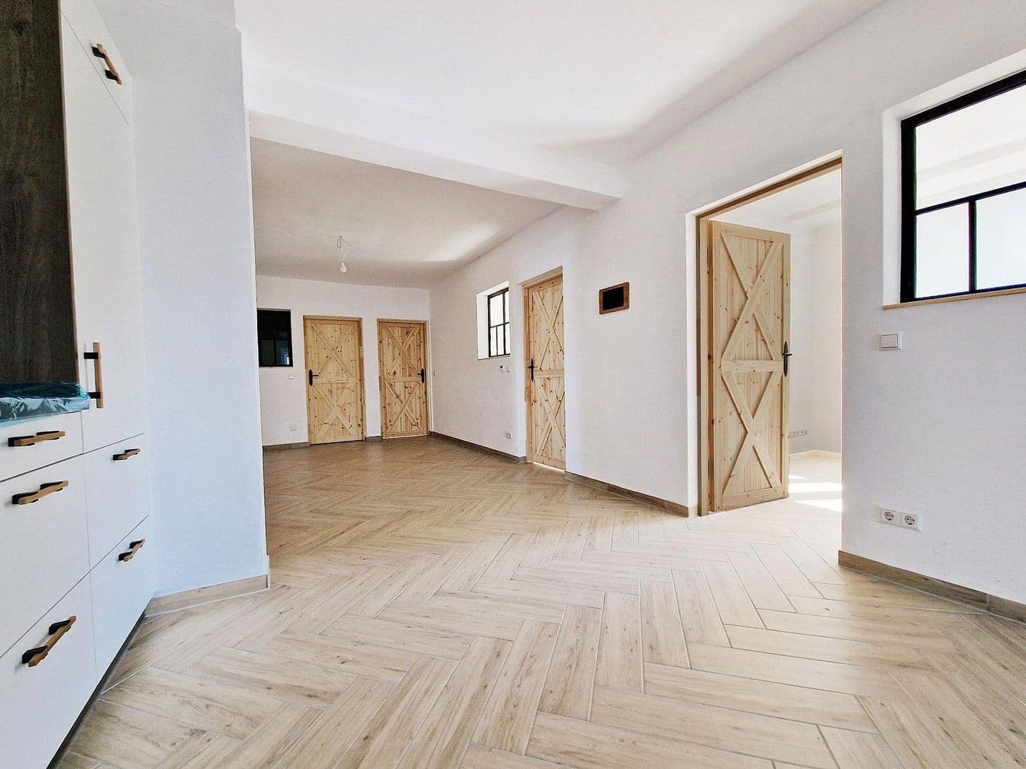 Prenájom kancelárie 128 m², Am Küsterberg 6A, Wolfsburg Ehmen, Dolné Sasko Prenájom kancelárie 128 m², Am Küsterberg 6A, Wolfsburg Ehmen, Dolné Sasko