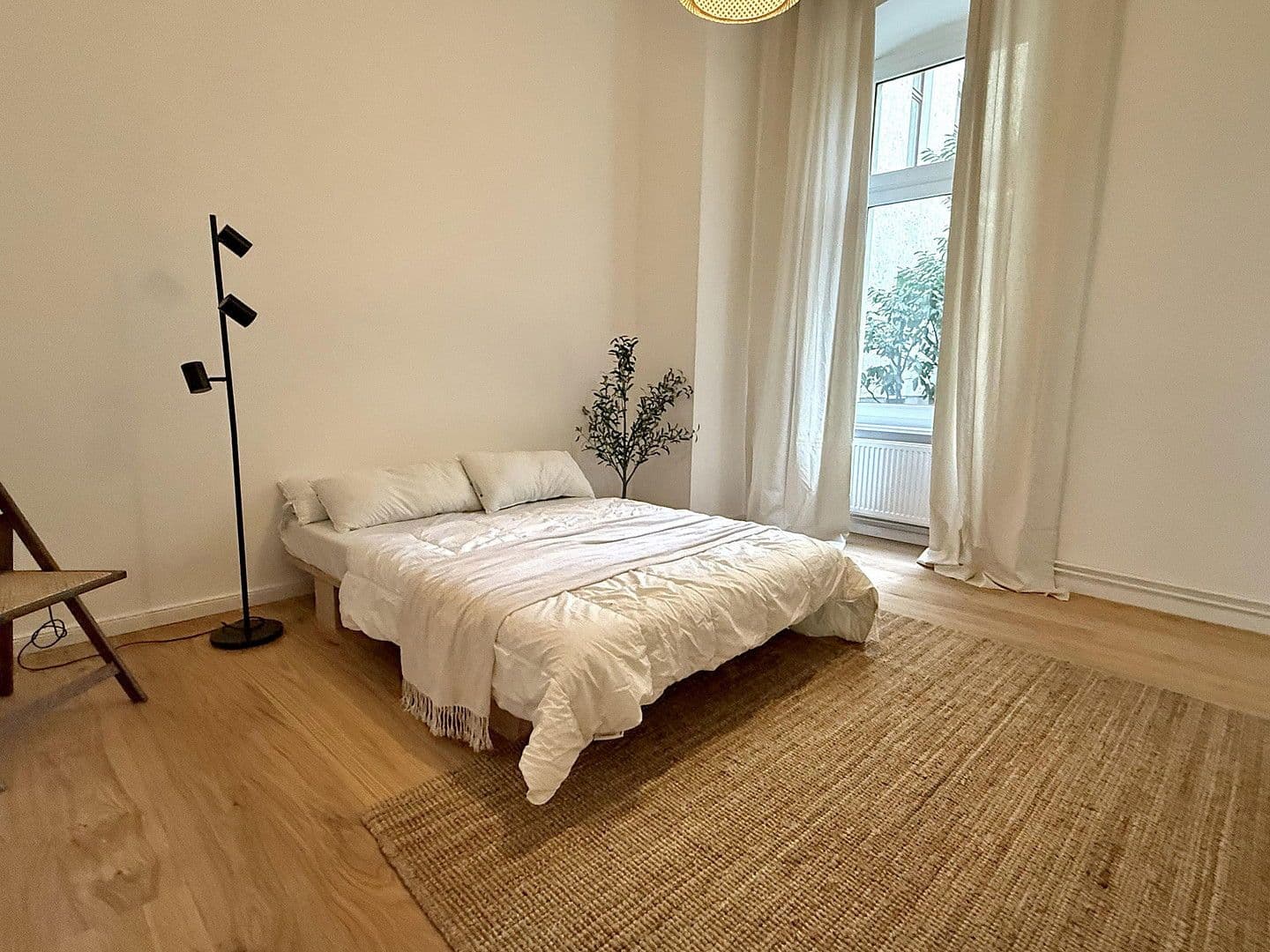 Predaj bytu 1-izbový 27 m², Berlin, Berlín Predaj bytu 1-izbový 27 m², Berlin, Berlín