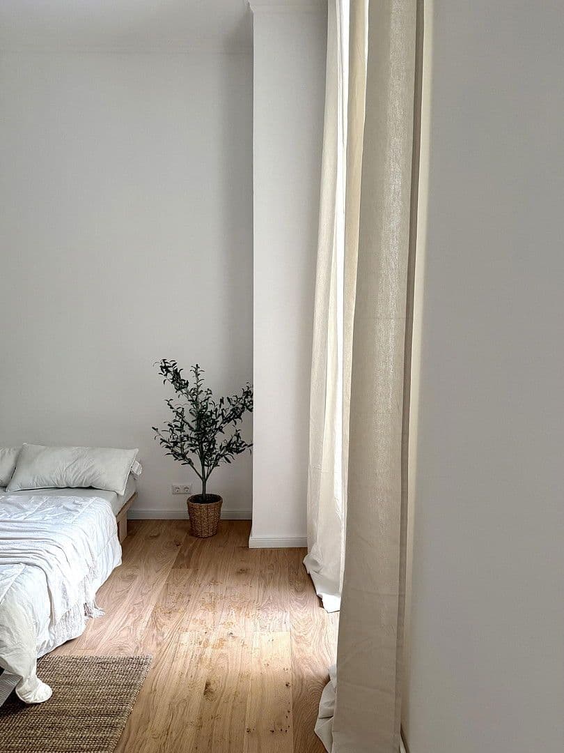 Predaj bytu 1-izbový 27 m², Berlin, Berlín Predaj bytu 1-izbový 27 m², Berlin, Berlín