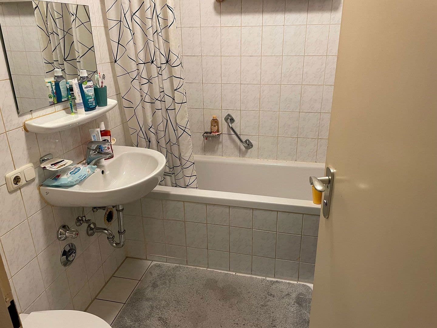 Predaj bytu 2-izbový 57 m², Germering, Bavorsko Predaj bytu 2-izbový 57 m², Germering, Bavorsko