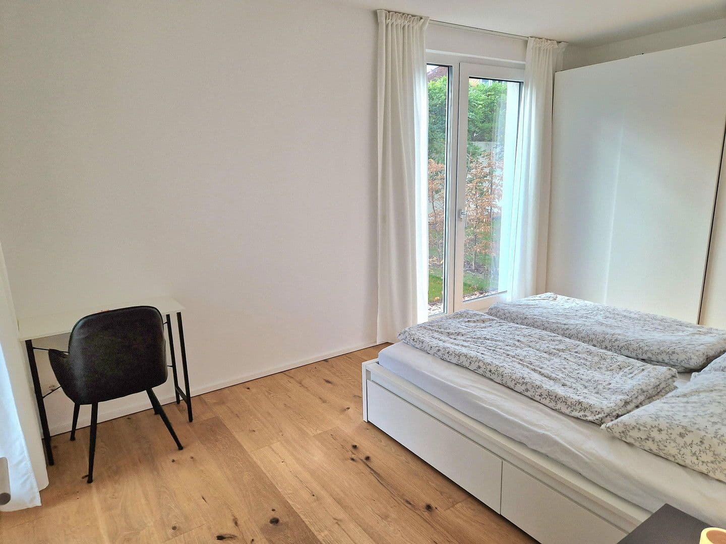 Prenájom bytu 2-izbový 56 m², Kurfürstenstr. 12, Berlin, Berlín Prenájom bytu 2-izbový 56 m², Kurfürstenstr. 12, Berlin, Berlín