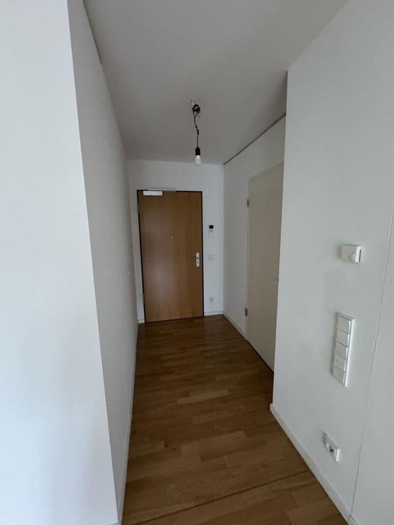 Prenájom bytu 1-izbový 29 m², München, Bavorsko Prenájom bytu 1-izbový 29 m², München, Bavorsko