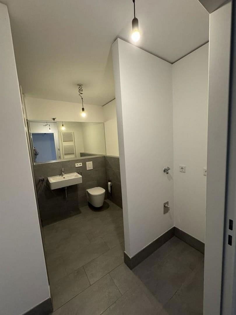 Prenájom bytu 1-izbový 29 m², München, Bavorsko Prenájom bytu 1-izbový 29 m², München, Bavorsko