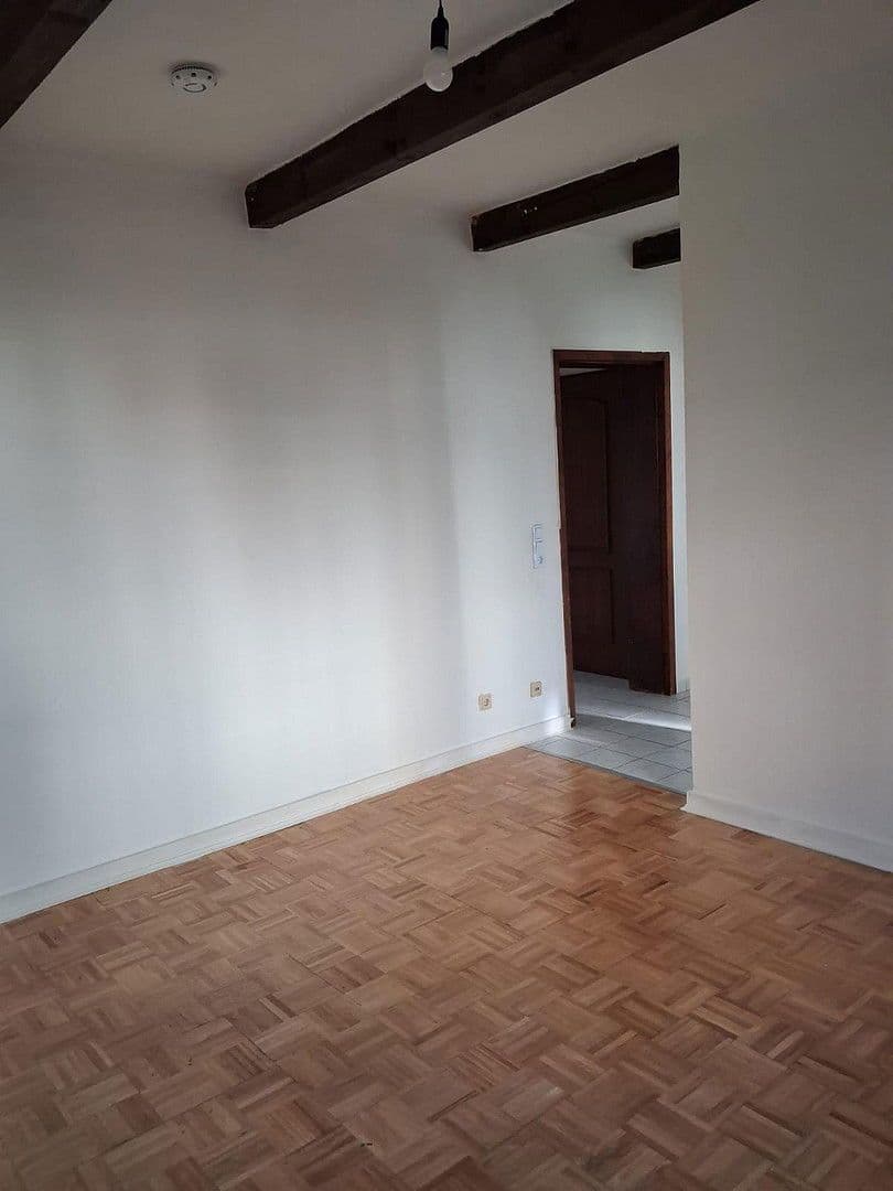 Prenájom bytu 2-izbový 44 m², Kölner Straße 137, Leverkusen, Severné Porýnie - Westfálsko Prenájom bytu 2-izbový 44 m², Kölner Straße 137, Leverkusen, Severné Porýnie - Westfálsko