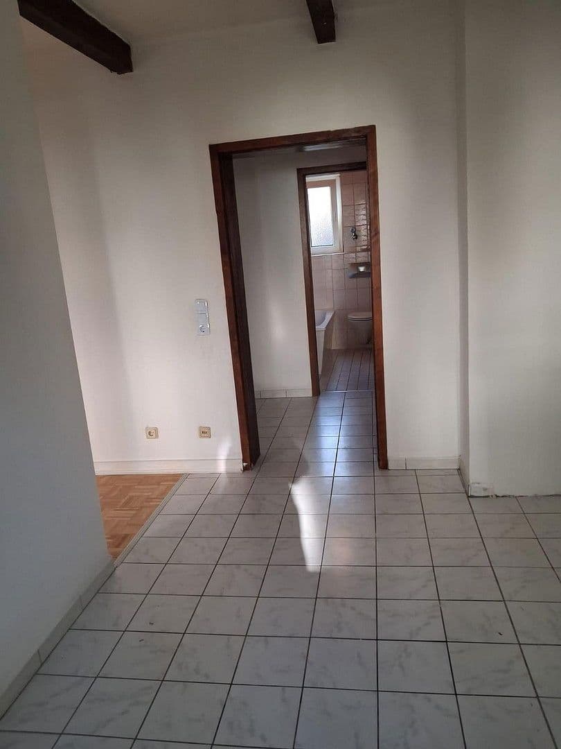 Prenájom bytu 2-izbový 44 m², Kölner Straße 137, Leverkusen, Severné Porýnie - Westfálsko Prenájom bytu 2-izbový 44 m², Kölner Straße 137, Leverkusen, Severné Porýnie - Westfálsko