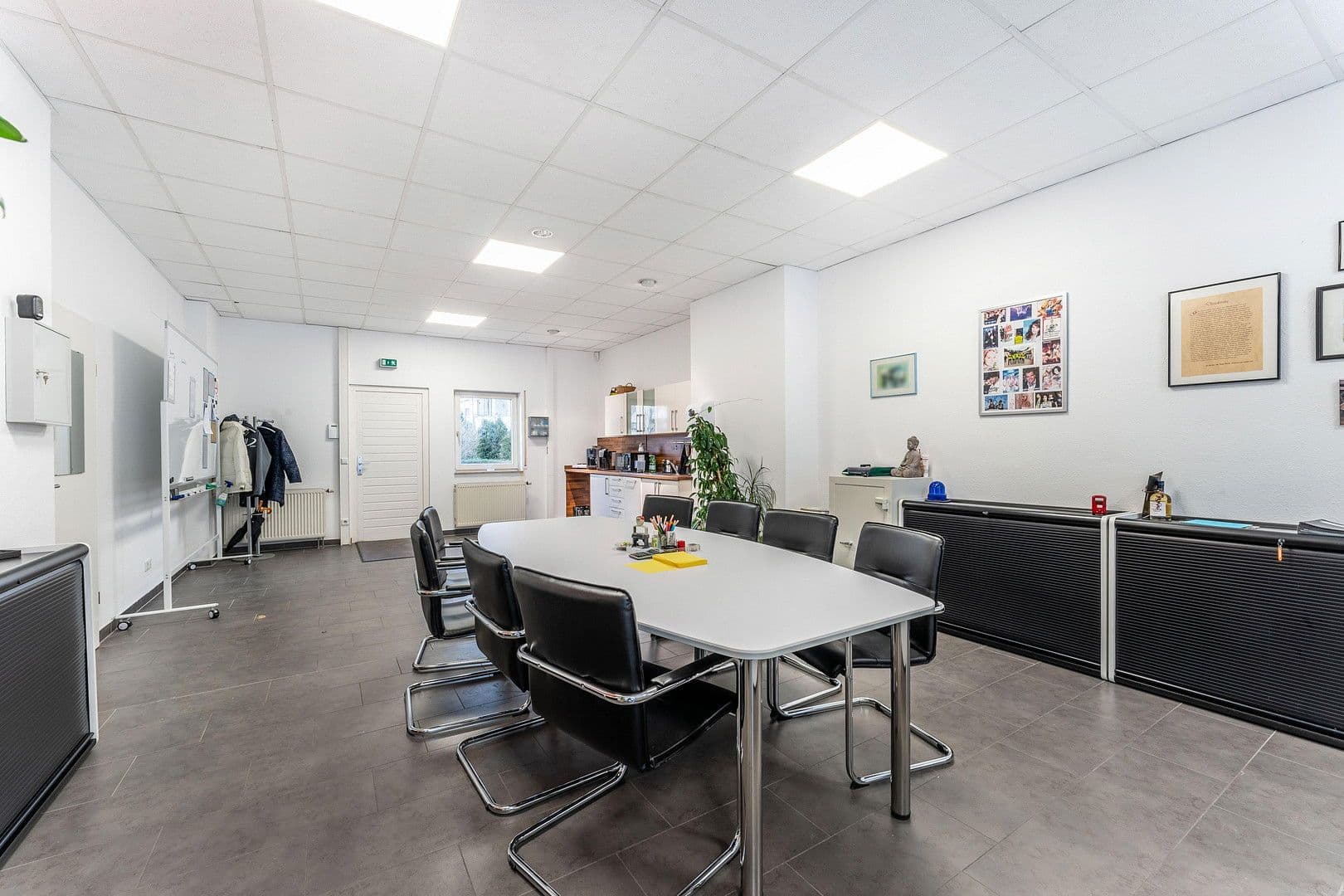 Predaj domu 359 m², pozemek 363 m², Villingen-Schwenningen, Bádensko-Wurttembersko Predaj domu 359 m², pozemek 363 m², Villingen-Schwenningen, Bádensko-Wurttembersko