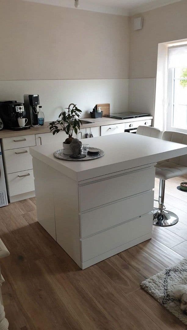 Prenájom bytu 1-izbový 35 m², Grömitz, Šlezvicko-Holštajnsko Prenájom bytu 1-izbový 35 m², Grömitz, Šlezvicko-Holštajnsko