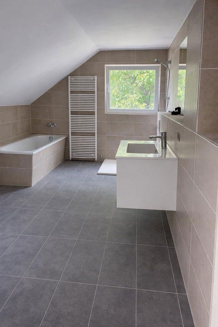 Prenájom kancelárie 183 m², Berlin, Berlín Prenájom kancelárie 183 m², Berlin, Berlín