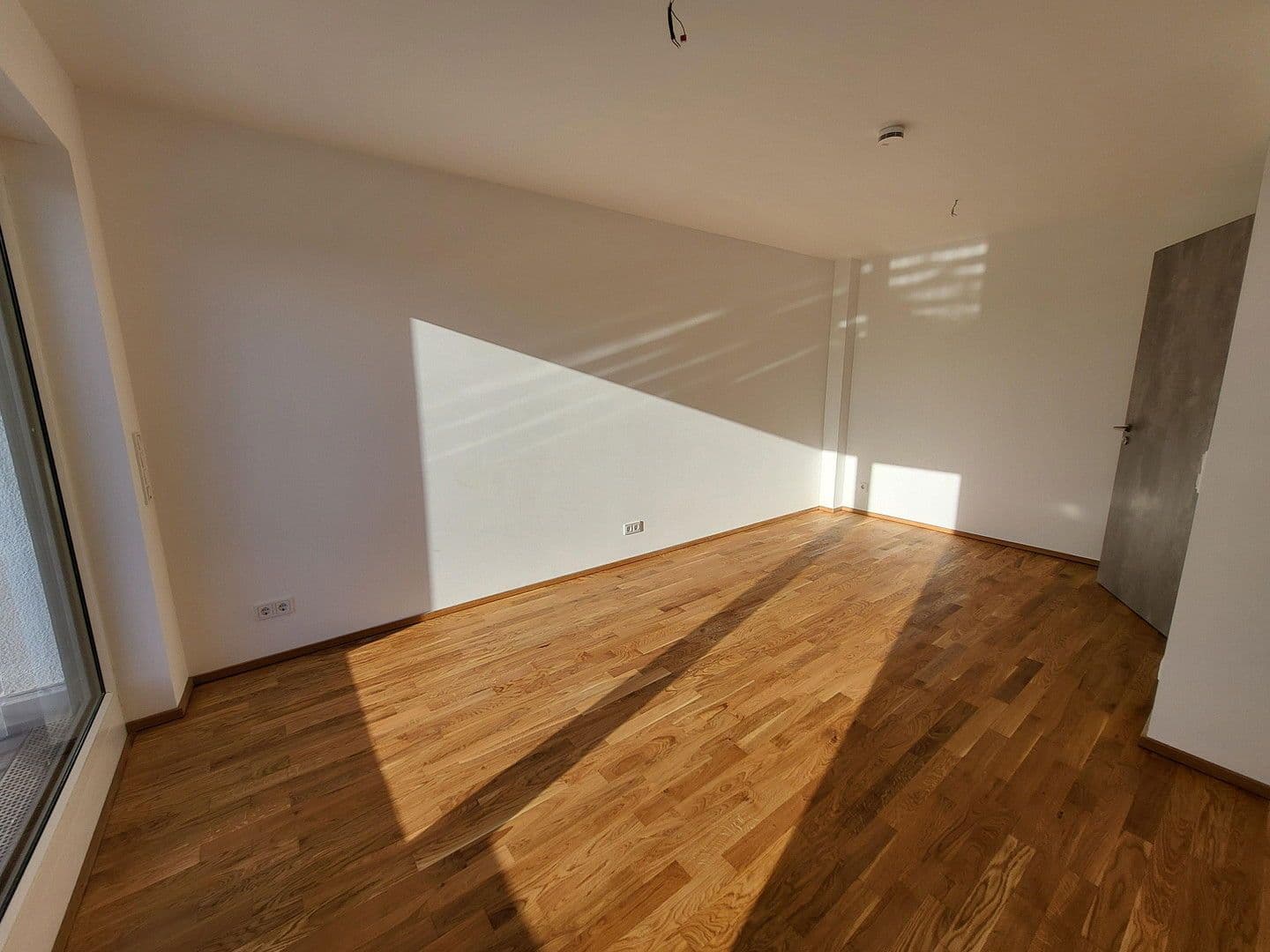 Prenájom bytu 4-izbový 136 m², Kehrstraße 8b, Göttingen, Dolné Sasko Prenájom bytu 4-izbový 136 m², Kehrstraße 8b, Göttingen, Dolné Sasko