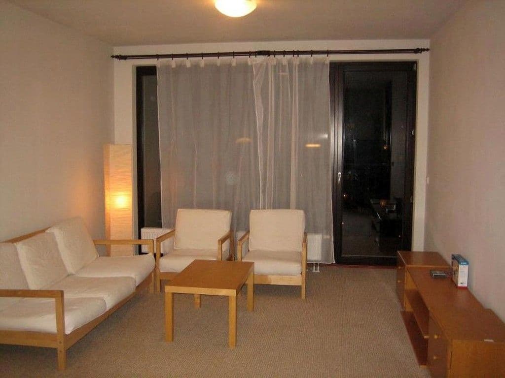 Prenájom bytu 2-izbový 56 m², Jeremiášova, Praha, Praha Prenájom bytu 2-izbový 56 m², Jeremiášova, Praha, Praha