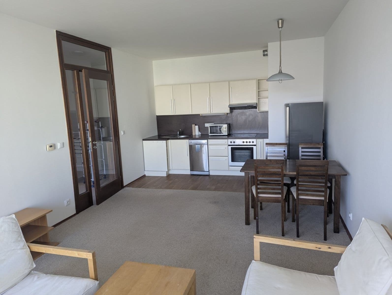 Prenájom bytu 2-izbový 56 m², Jeremiášova, Praha, Praha Prenájom bytu 2-izbový 56 m², Jeremiášova, Praha, Praha