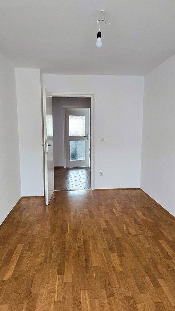 Prenájom bytu 3-izbový 73 m², Linus-Funke-Weg 4, München, Bavorsko Prenájom bytu 3-izbový 73 m², Linus-Funke-Weg 4, München, Bavorsko