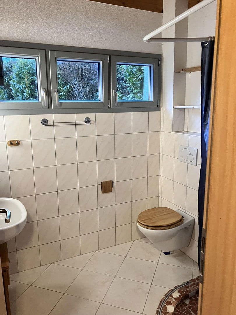 Predaj domu 200 m², pozemek 713 m², Niederwihl 95, Görwihl, Bádensko-Wurttembersko Predaj domu 200 m², pozemek 713 m², Niederwihl 95, Görwihl, Bádensko-Wurttembersko