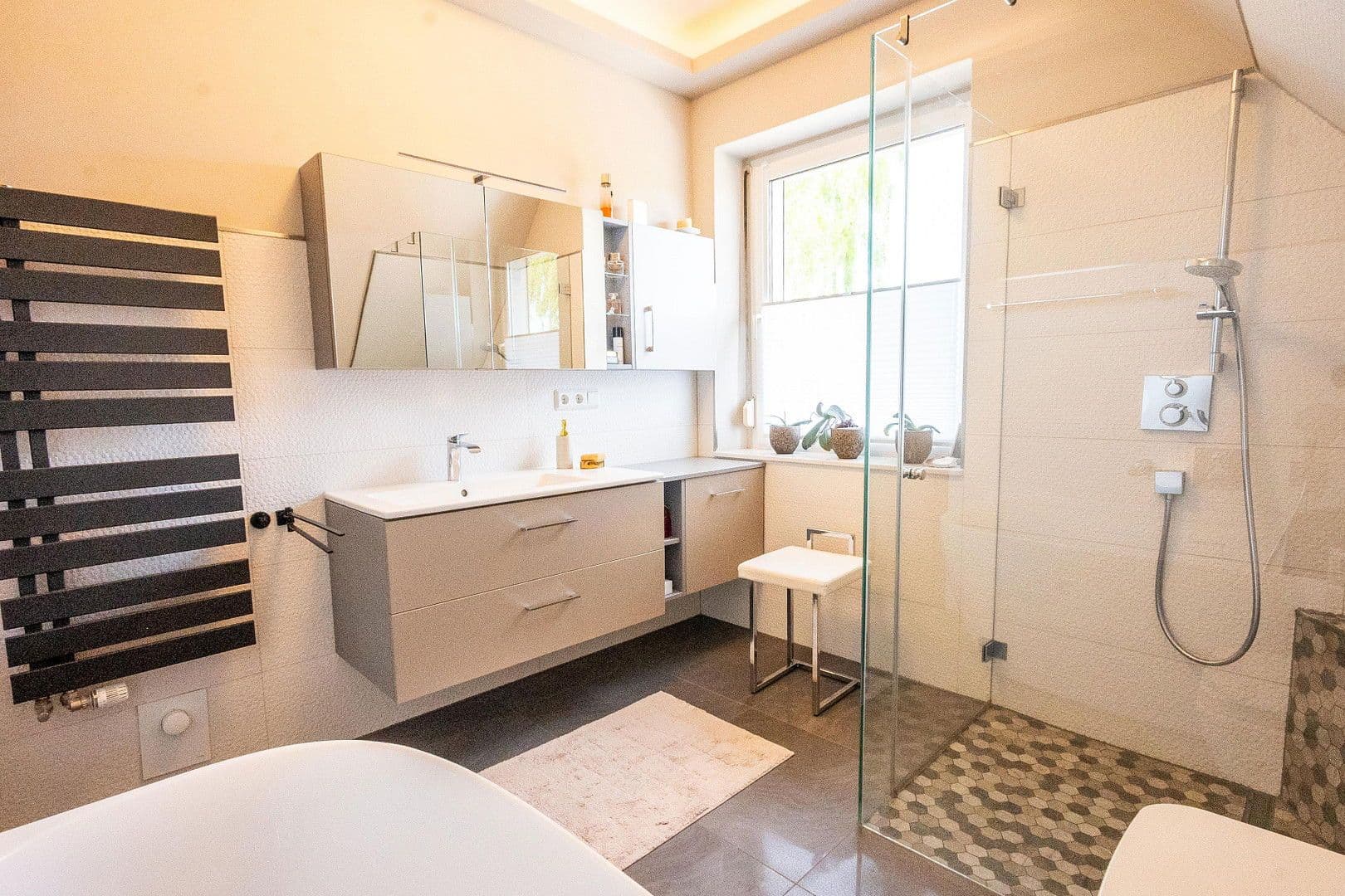 Predaj domu 145 m², pozemek 987 m², Stralsunder Straße 18, Ueckermünde, Meklenbursko-Predpomoransko Predaj domu 145 m², pozemek 987 m², Stralsunder Straße 18, Ueckermünde, Meklenbursko-Predpomoransko