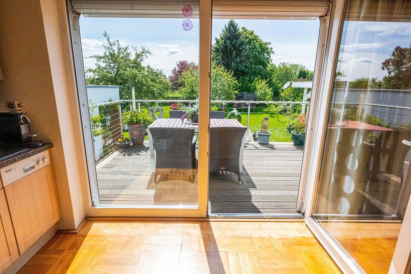 Predaj domu 145 m², pozemek 987 m², Stralsunder Straße 18, Ueckermünde, Meklenbursko-Predpomoransko Predaj domu 145 m², pozemek 987 m², Stralsunder Straße 18, Ueckermünde, Meklenbursko-Predpomoransko