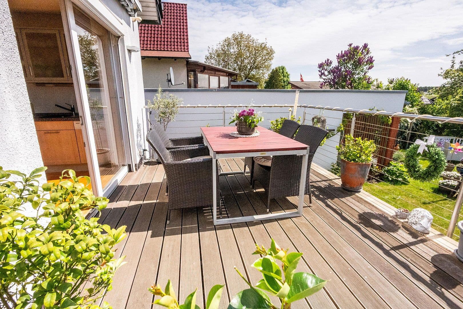 Predaj domu 145 m², pozemek 987 m², Stralsunder Straße 18, Ueckermünde, Meklenbursko-Predpomoransko Predaj domu 145 m², pozemek 987 m², Stralsunder Straße 18, Ueckermünde, Meklenbursko-Predpomoransko