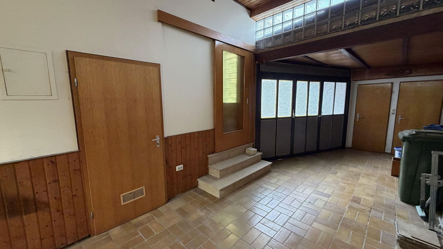 Prenájom domu 175 m², pozemek 400 m², Plankstadt, Bádensko-Wurttembersko Prenájom domu 175 m², pozemek 400 m², Plankstadt, Bádensko-Wurttembersko