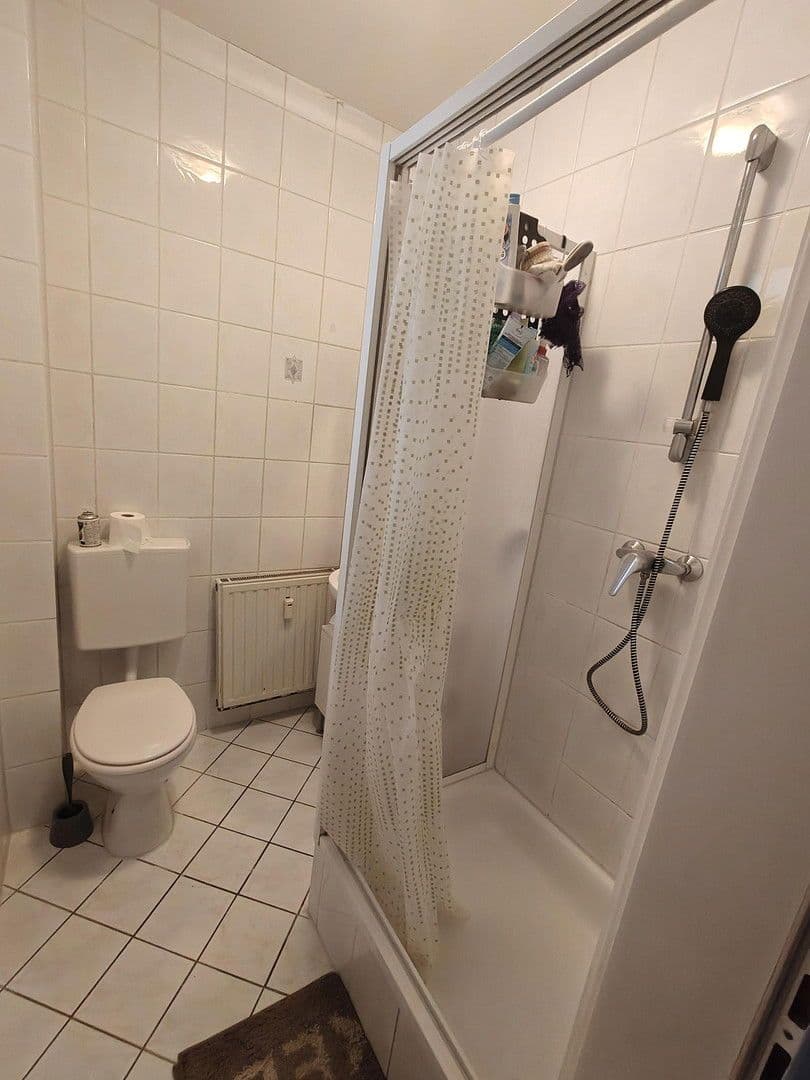 Prenájom bytu 2-izbový 45 m², Käfertaler Strasse 191, Mannheim, Bádensko-Wurttembersko Prenájom bytu 2-izbový 45 m², Käfertaler Strasse 191, Mannheim, Bádensko-Wurttembersko