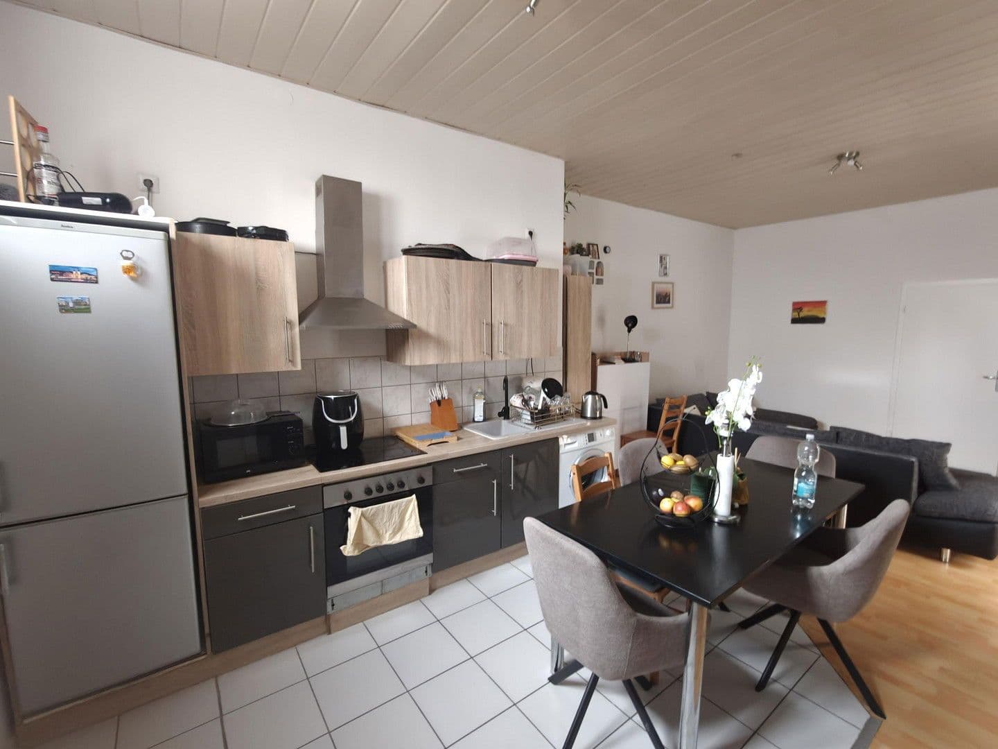 Prenájom bytu 2-izbový 45 m², Käfertaler Strasse 191, Mannheim, Bádensko-Wurttembersko Prenájom bytu 2-izbový 45 m², Käfertaler Strasse 191, Mannheim, Bádensko-Wurttembersko