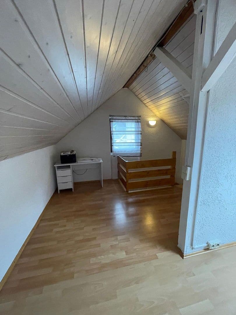 Predaj domu 212 m², pozemek 340 m², Pfinztal, Bádensko-Wurttembersko Predaj domu 212 m², pozemek 340 m², Pfinztal, Bádensko-Wurttembersko