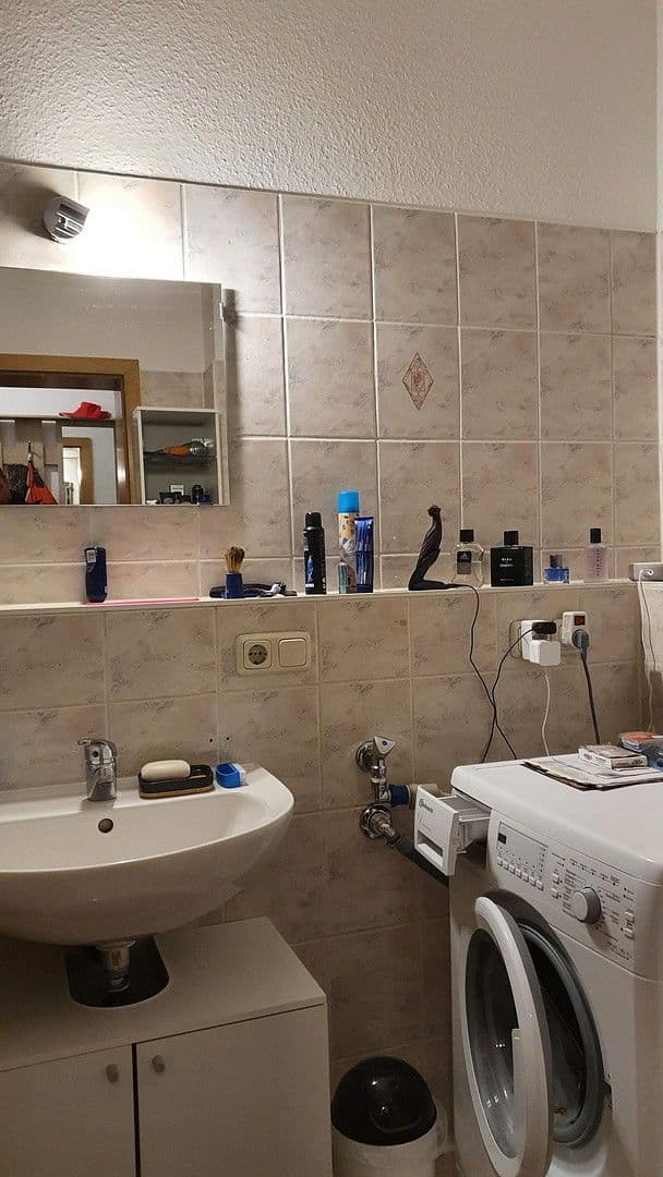 Prenájom bytu 2-izbový 50 m², Goethestraße 2, Halle (Saale), Sasko-Anhaltsko Prenájom bytu 2-izbový 50 m², Goethestraße 2, Halle (Saale), Sasko-Anhaltsko