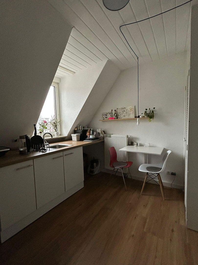 Prenájom bytu 3-izbový 63 m², Rudolf-Breitscheid Str. 101, Kaiserslautern, Porýnie-Falcko Prenájom bytu 3-izbový 63 m², Rudolf-Breitscheid Str. 101, Kaiserslautern, Porýnie-Falcko