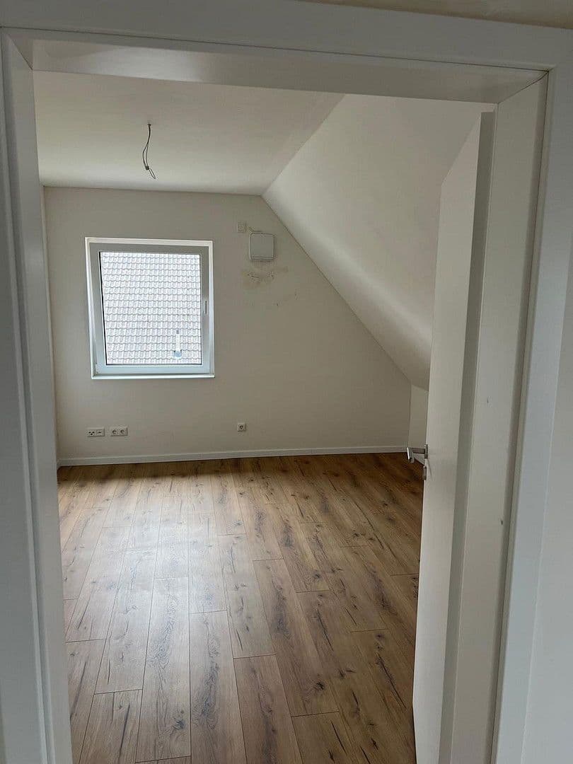 Predaj domu 108 m², pozemek 306 m², Lübbecke, Severné Porýnie - Westfálsko Predaj domu 108 m², pozemek 306 m², Lübbecke, Severné Porýnie - Westfálsko