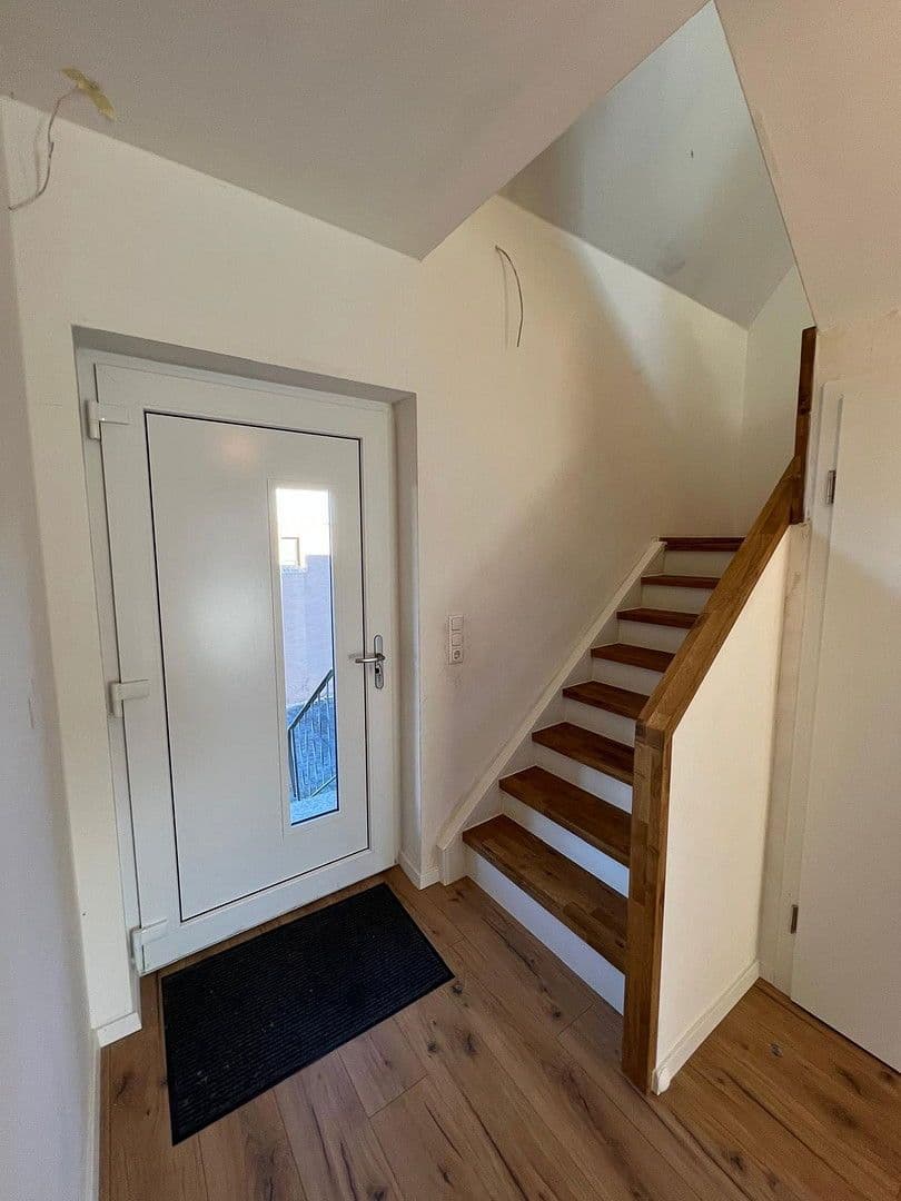 Predaj domu 108 m², pozemek 306 m², Lübbecke, Severné Porýnie - Westfálsko Predaj domu 108 m², pozemek 306 m², Lübbecke, Severné Porýnie - Westfálsko