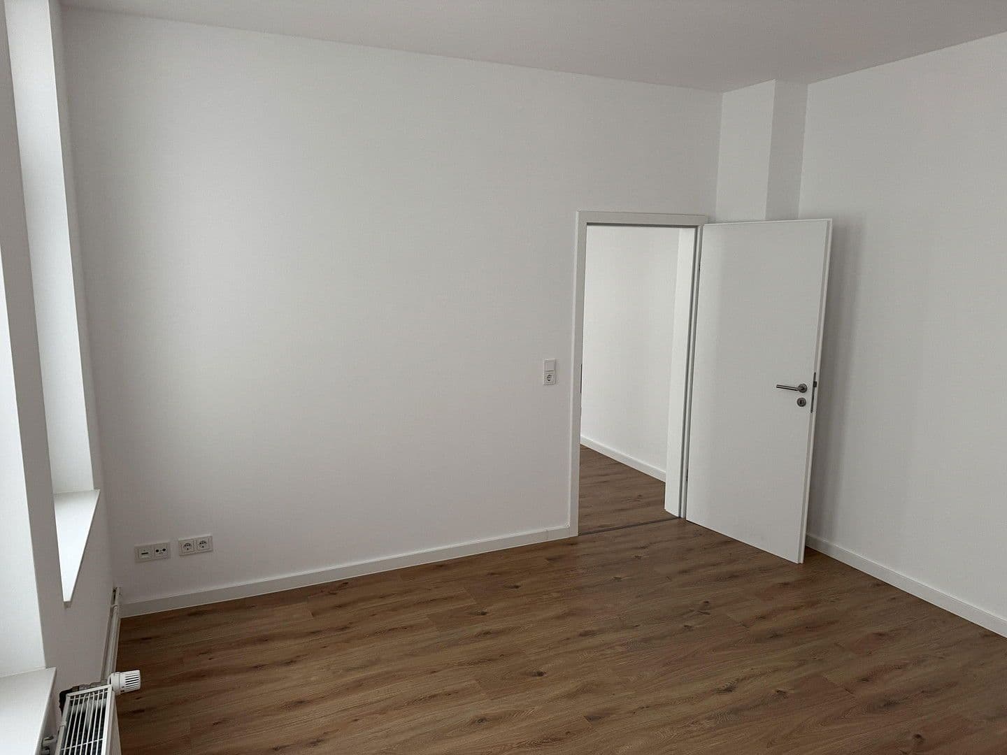 Prenájom bytu 2-izbový 65 m², Wendenstr. 26, Braunschweig, Dolné Sasko Prenájom bytu 2-izbový 65 m², Wendenstr. 26, Braunschweig, Dolné Sasko