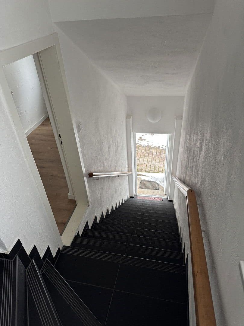 Prenájom bytu 2-izbový 65 m², Wendenstr. 26, Braunschweig, Dolné Sasko Prenájom bytu 2-izbový 65 m², Wendenstr. 26, Braunschweig, Dolné Sasko