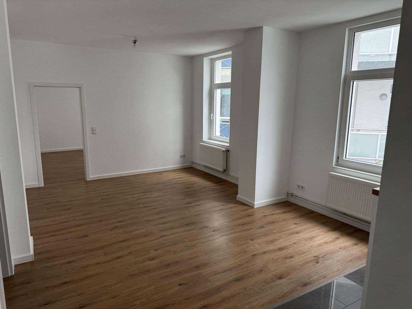 Prenájom bytu 2-izbový 65 m², Wendenstr. 26, Braunschweig, Dolné Sasko Prenájom bytu 2-izbový 65 m², Wendenstr. 26, Braunschweig, Dolné Sasko