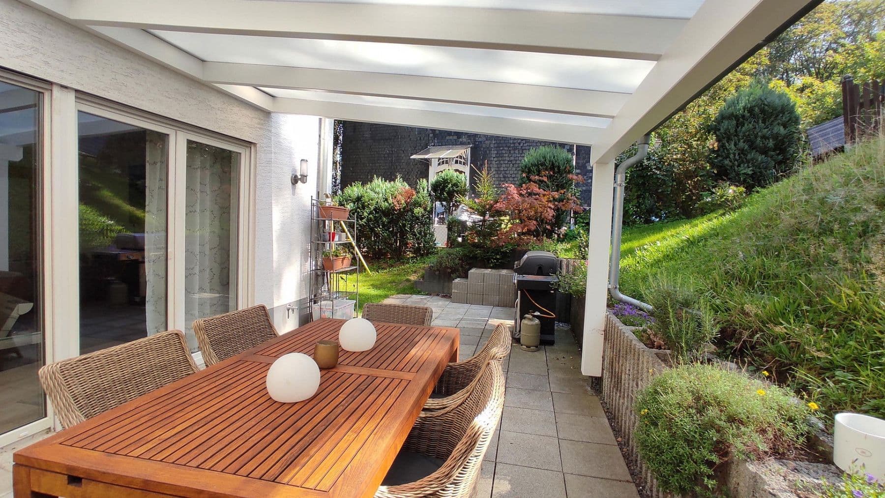 Predaj domu 157 m², pozemek 470 m², Remscheid, Nordrhein-Westfalen, Severné Porýnie - Westfálsko Predaj domu 157 m², pozemek 470 m², Remscheid, Nordrhein-Westfalen, Severné Porýnie - Westfálsko