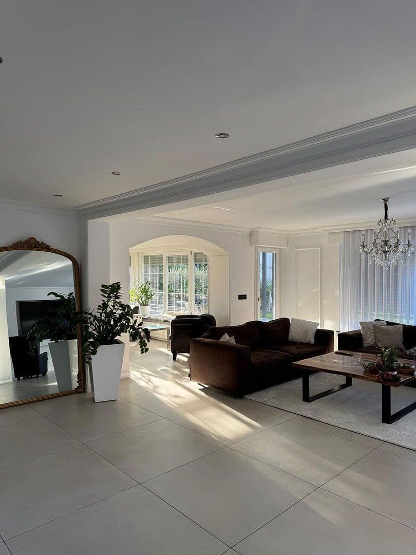 Predaj domu 250 m², pozemek 725 m², Grenzach-Wyhlen, Bádensko-Wurttembersko Predaj domu 250 m², pozemek 725 m², Grenzach-Wyhlen, Bádensko-Wurttembersko