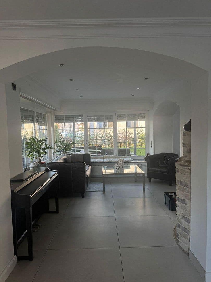 Predaj domu 250 m², pozemek 725 m², Grenzach-Wyhlen, Bádensko-Wurttembersko Predaj domu 250 m², pozemek 725 m², Grenzach-Wyhlen, Bádensko-Wurttembersko