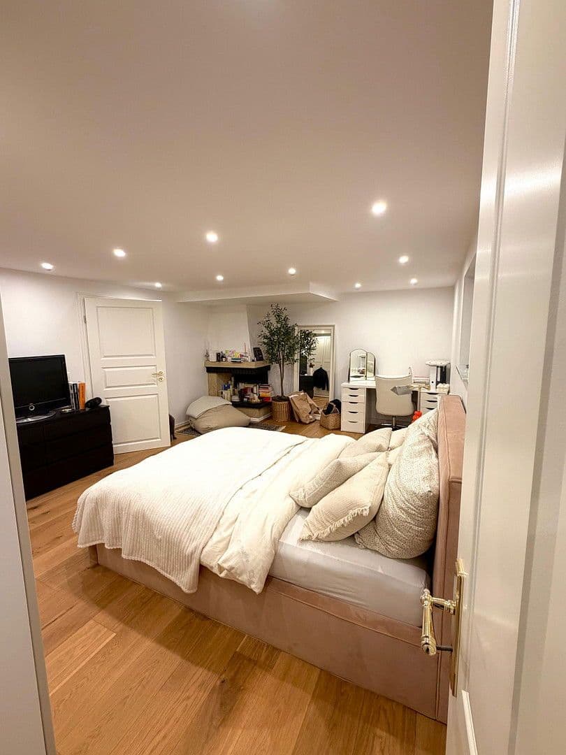 Predaj domu 250 m², pozemek 725 m², Grenzach-Wyhlen, Bádensko-Wurttembersko Predaj domu 250 m², pozemek 725 m², Grenzach-Wyhlen, Bádensko-Wurttembersko