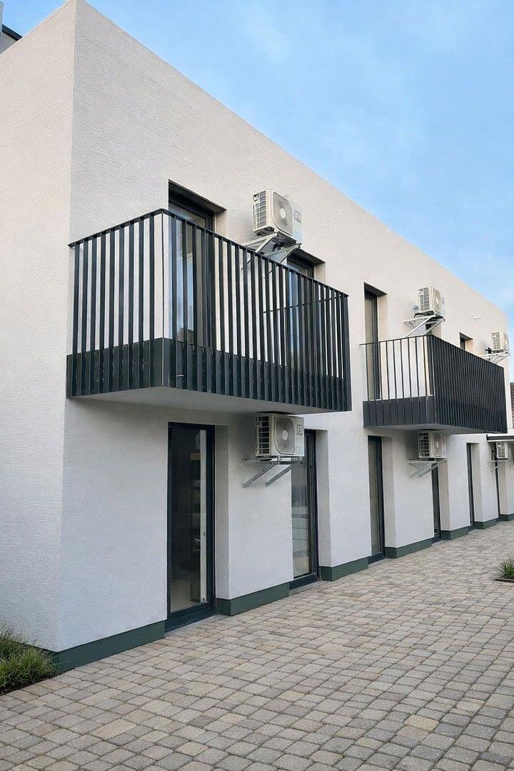 Prenájom bytu 2-izbový 61 m², Öschelbronner Str. 16, Jettingen, Bádensko-Wurttembersko Prenájom bytu 2-izbový 61 m², Öschelbronner Str. 16, Jettingen, Bádensko-Wurttembersko