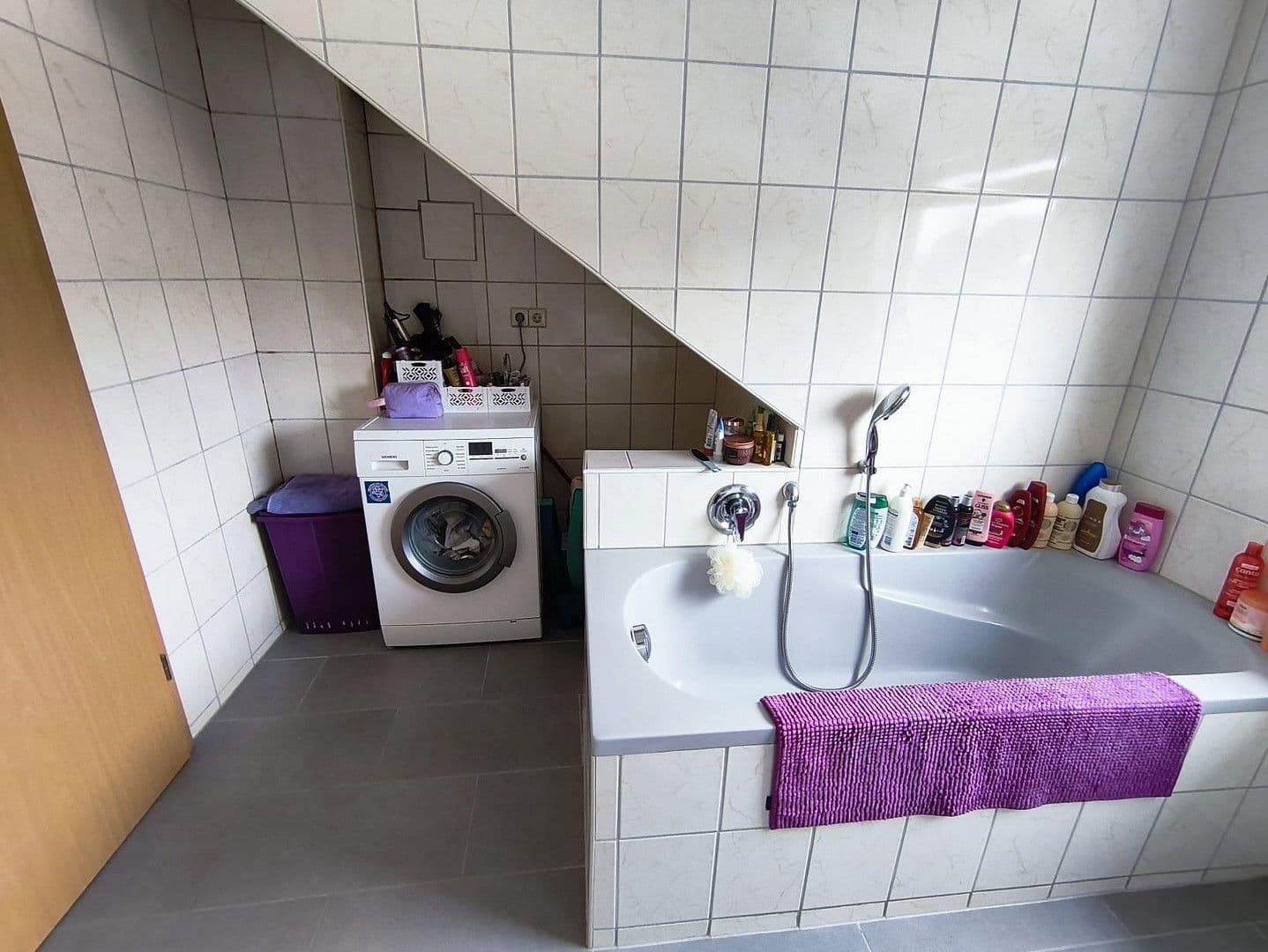 Prenájom bytu 3-izbový 77 m², Rot am See, Bádensko-Wurttembersko Prenájom bytu 3-izbový 77 m², Rot am See, Bádensko-Wurttembersko