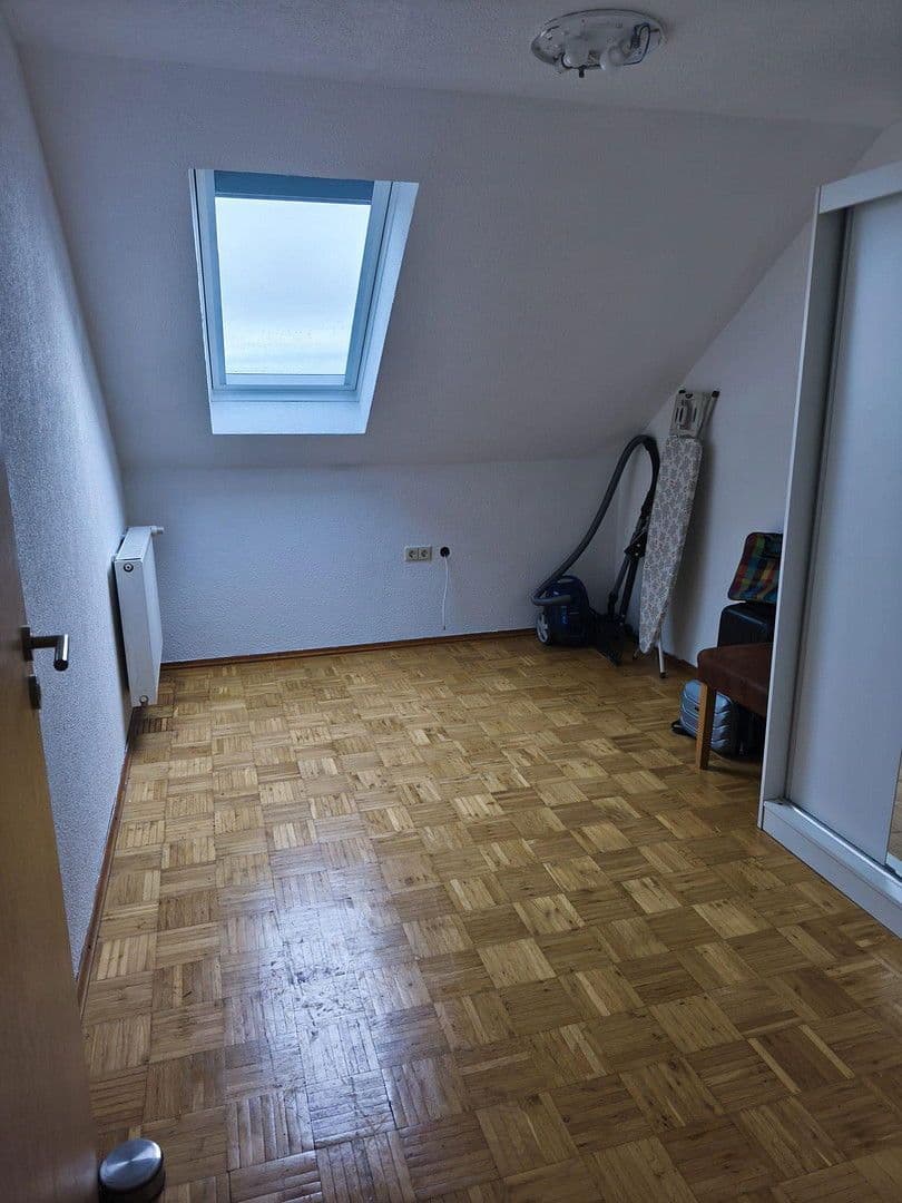 Prenájom bytu 3-izbový 77 m², Rot am See, Bádensko-Wurttembersko Prenájom bytu 3-izbový 77 m², Rot am See, Bádensko-Wurttembersko