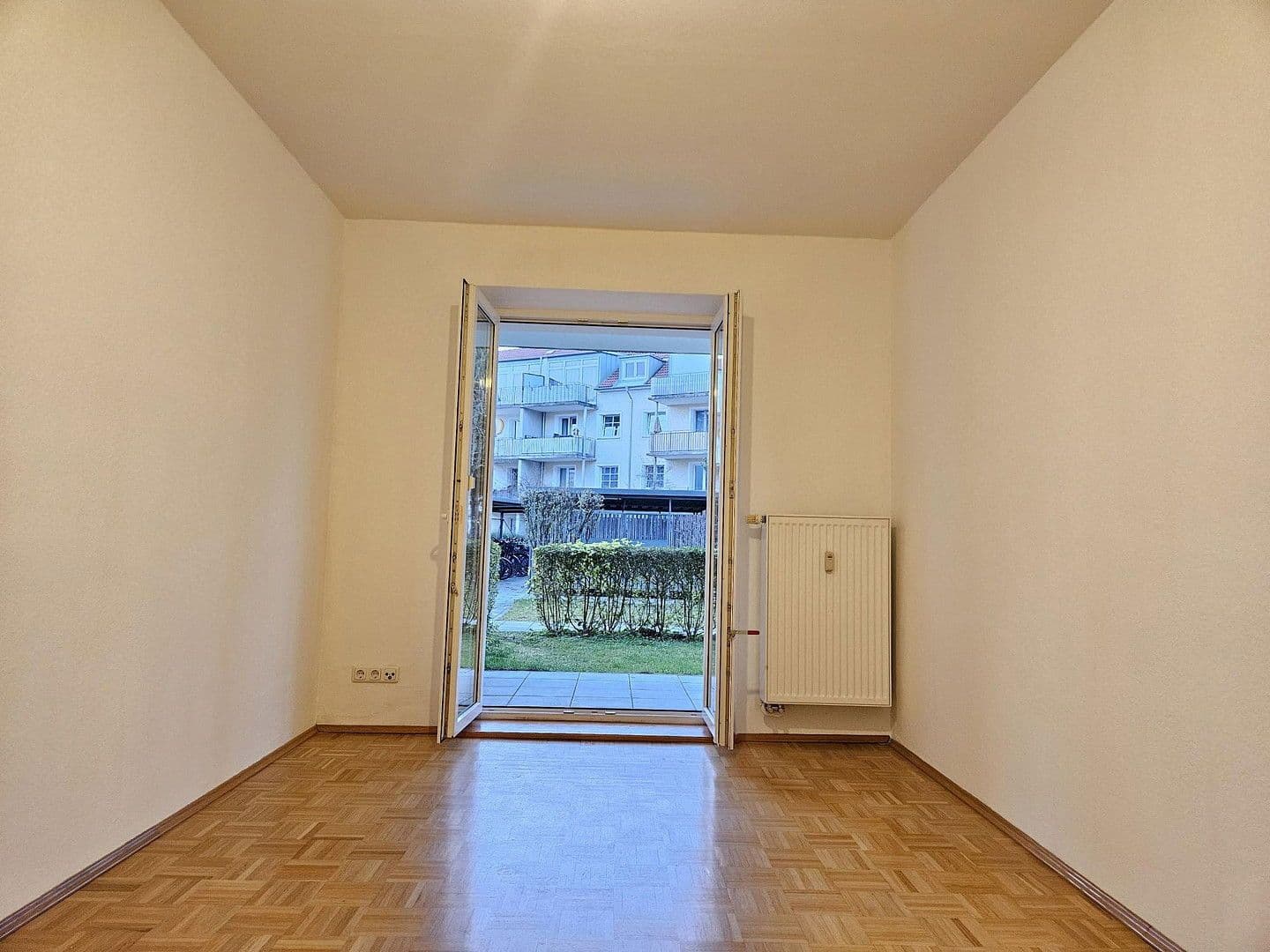 Prenájom bytu 2-izbový 48 m², Oberbiberger Straße 10, München, Bavorsko Prenájom bytu 2-izbový 48 m², Oberbiberger Straße 10, München, Bavorsko
